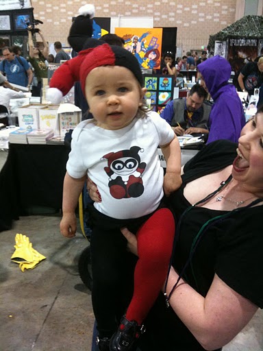 Baby Harleyquinn! Adoreable!